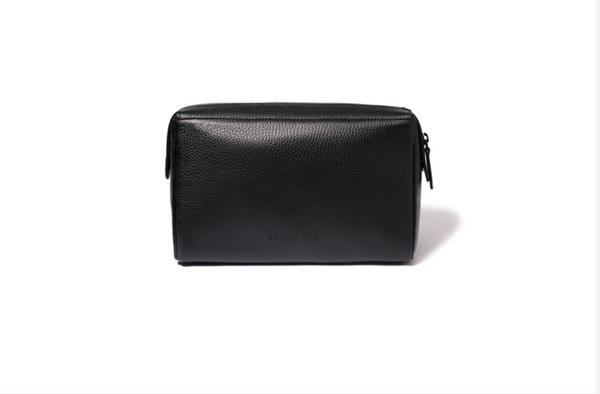 THE ESSENTIALS CLUTCH | Black