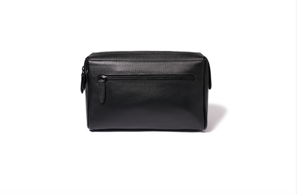 THE ESSENTIALS CLUTCH | Black