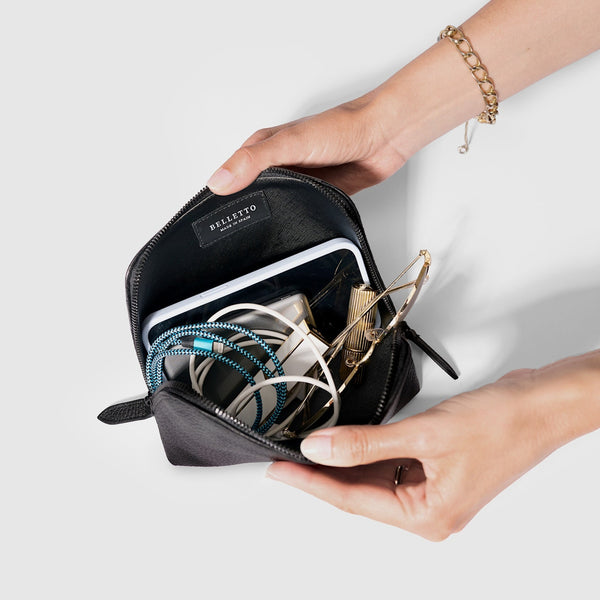THE MAKEUP BAG BLACK