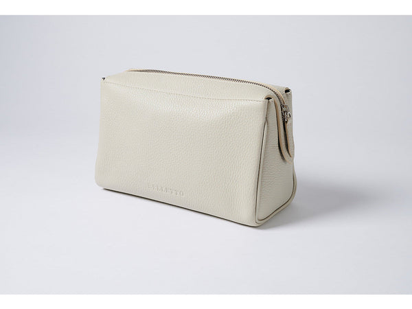 THE ESSENTIALS CLUTCH | Bone